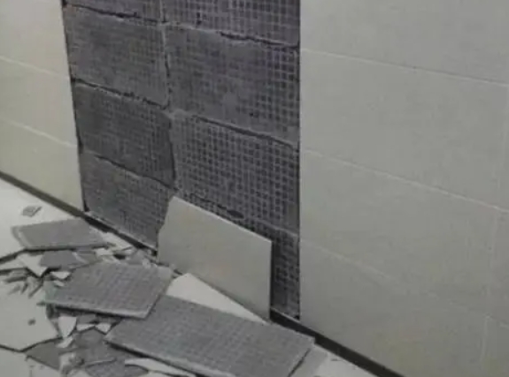 户县瓷砖空鼓维修公司分享下户县墙砖松动维修的知识